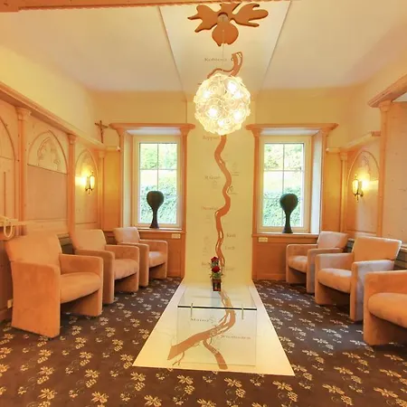 Akzent Waldhotel Rheingau 4*