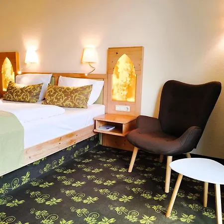 Akzent Waldhotel Rheingau Otel 4*