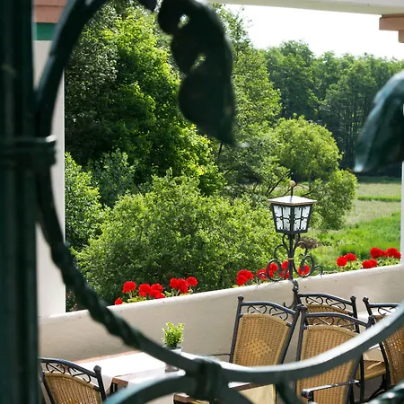 Akzent Waldhotel Rheingau