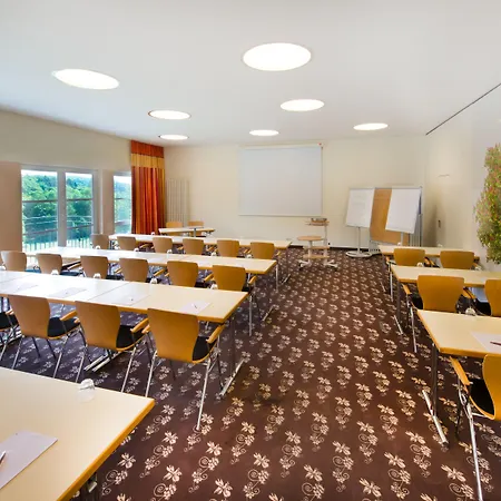 Akzent Waldhotel Rheingau 4*
