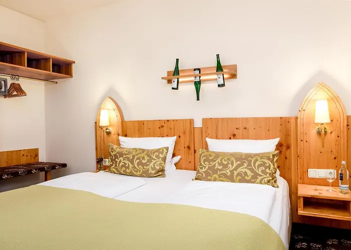 Akzent Waldhotel Rheingau 4*