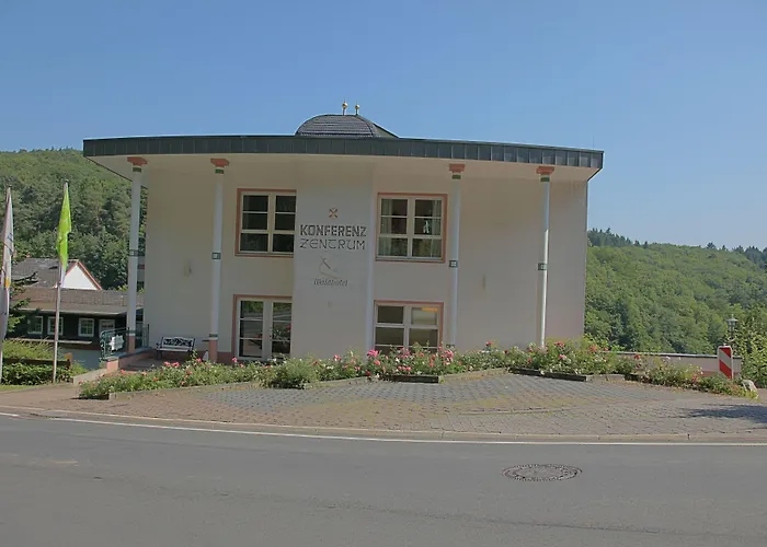 Akzent Waldhotel Rheingau 4*