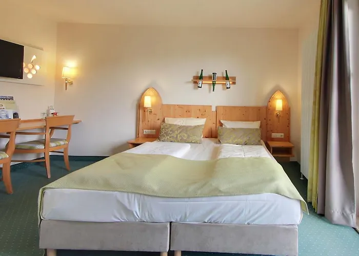 Akzent Waldhotel Rheingau Hotel 4*